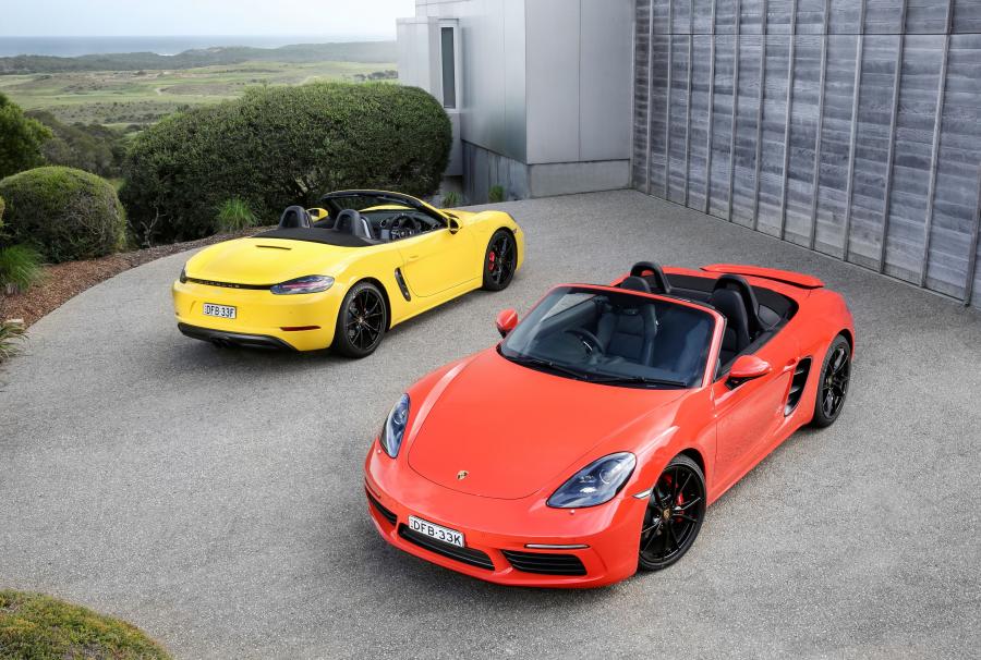  Porsche 718 Boxster S 2016 года  (AU) (фото 17 из 30)
